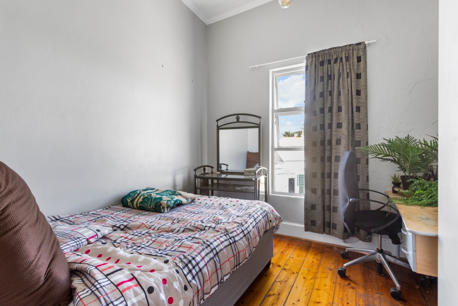 9 Bedroom Property for Sale in Observatory Western Cape